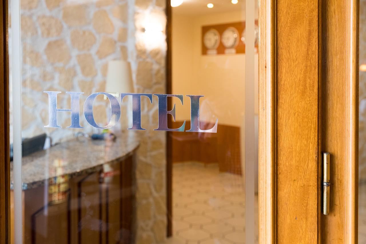 Cityhotel Uelzen Exteriör bild